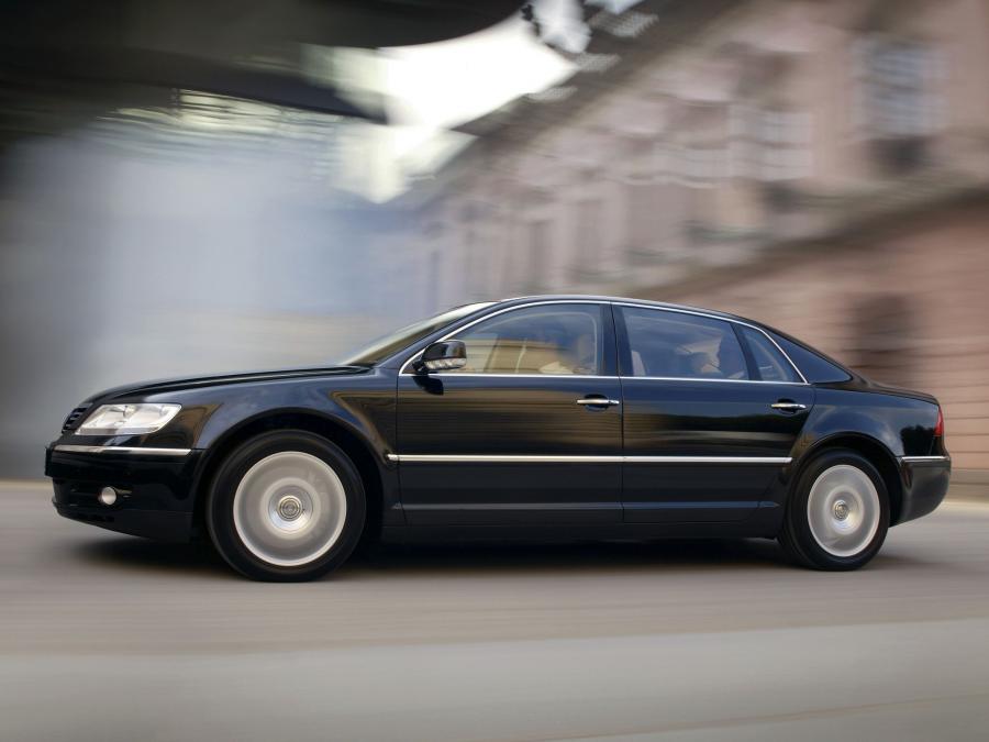  Volkswagen Phaeton Long 2002 года  (фото 3 из 9)